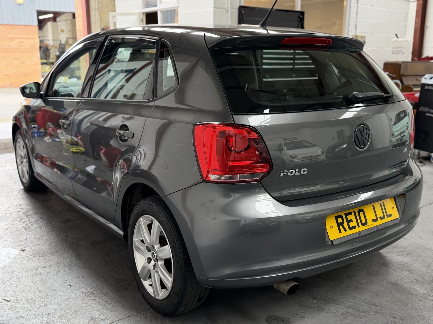 Used Volkswagen Polo 2010 for sale - 77995204: Photo 6