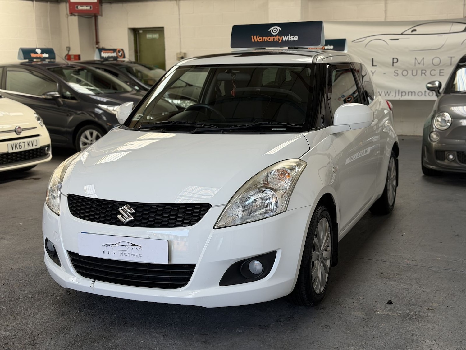 Used Suzuki Swift 2012 for sale - 77360669: Photo 3