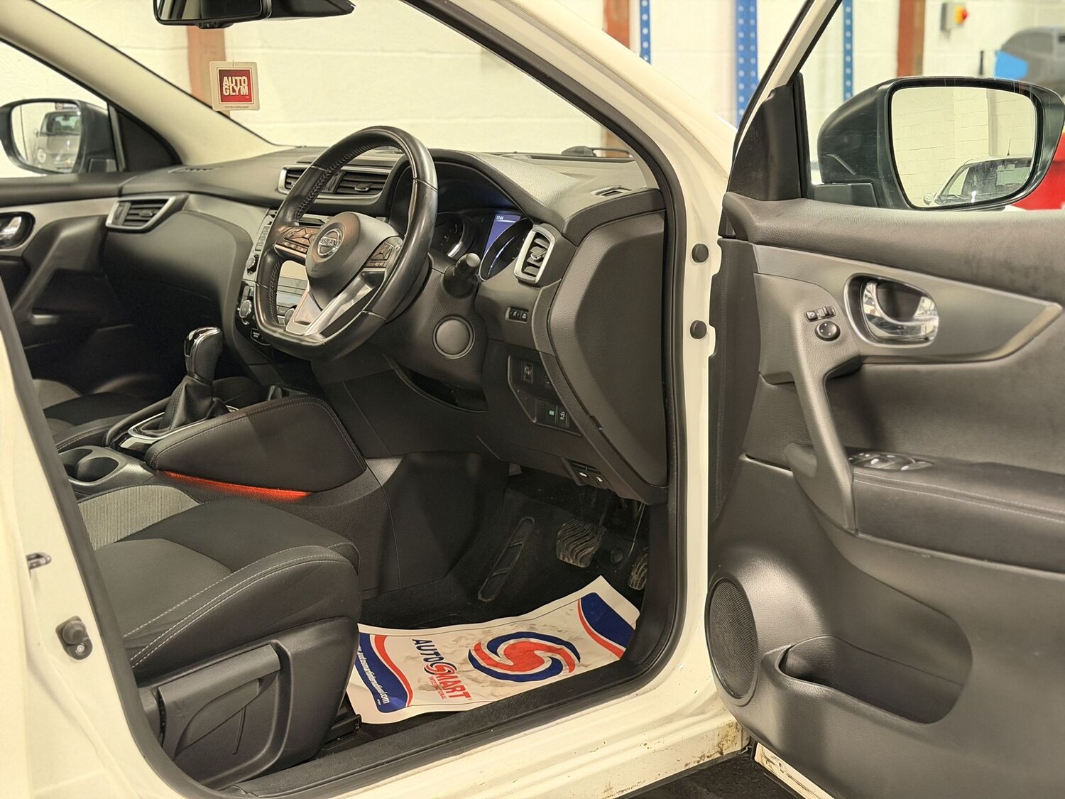 Used Nissan Qashqai 2017 for sale - 77526263: Photo 7