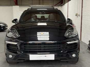 Used Porsche Cayenne 2018 for sale - 78009454: Photo