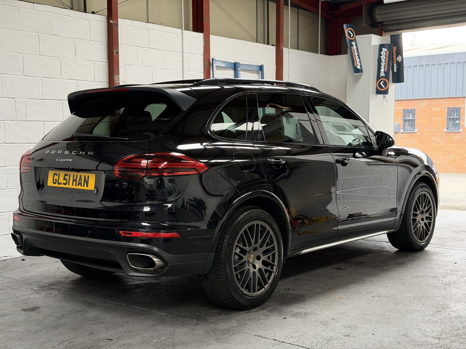 Used Porsche Cayenne 2018 for sale - 78009454: Photo 4