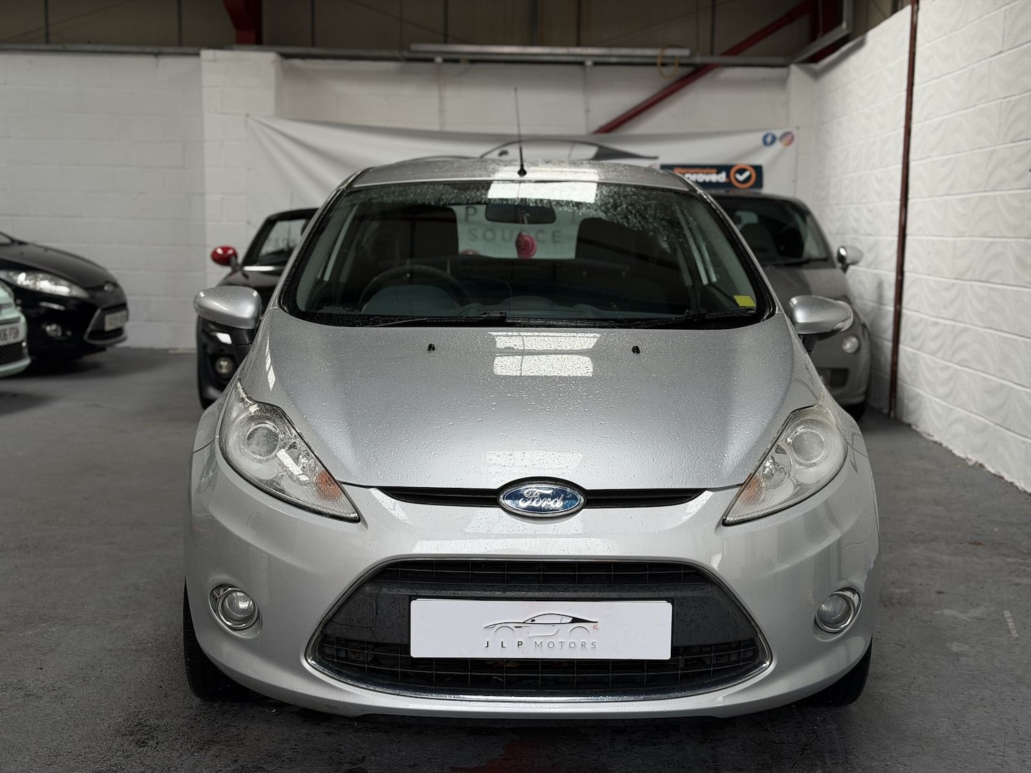 Used Ford Fiesta 2010 for sale - 77480317: Photo 2