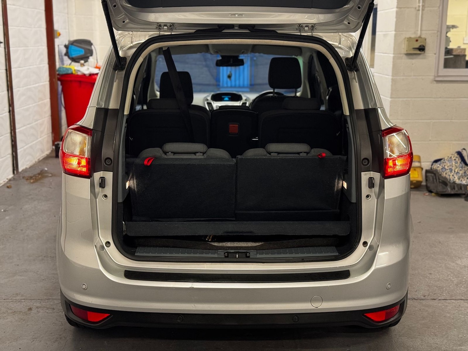 Used Ford Grand C-Max 2014 for sale - 76378585: Photo 8