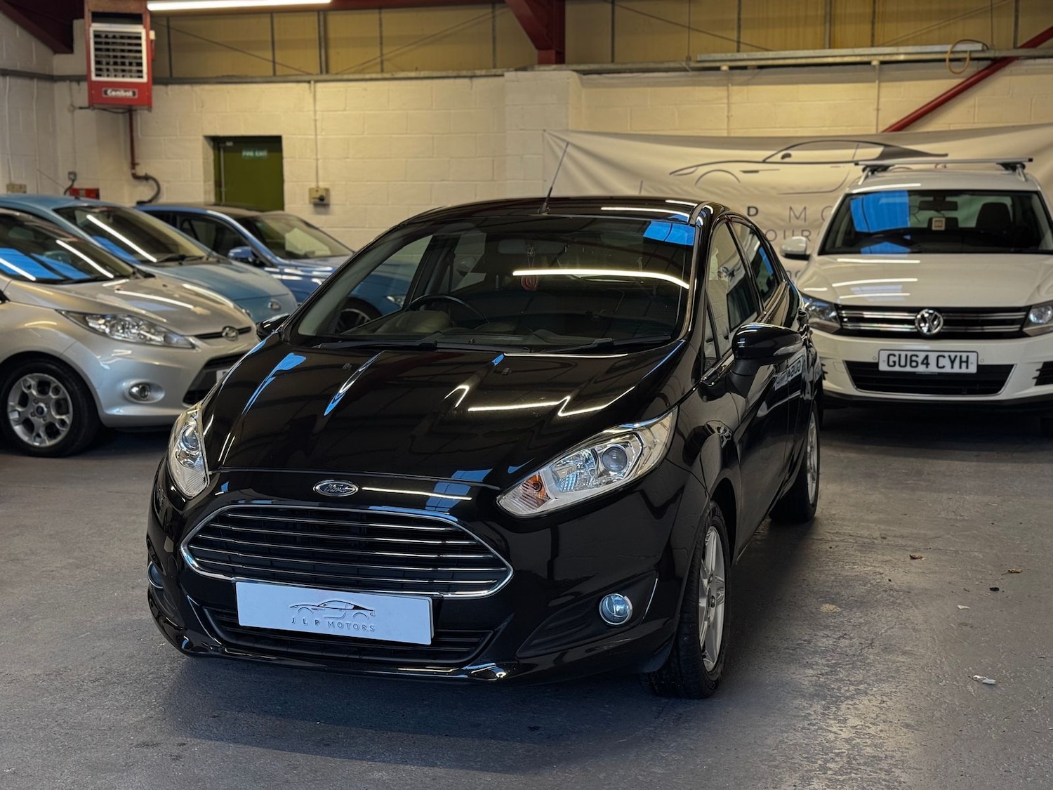 Used Ford Fiesta 2014 for sale - 76400595: Photo 3