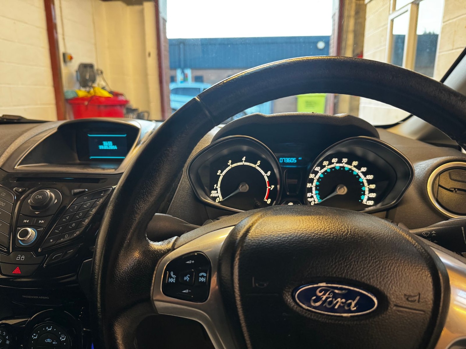 Used Ford Fiesta 2014 for sale - 76400595: Photo 9