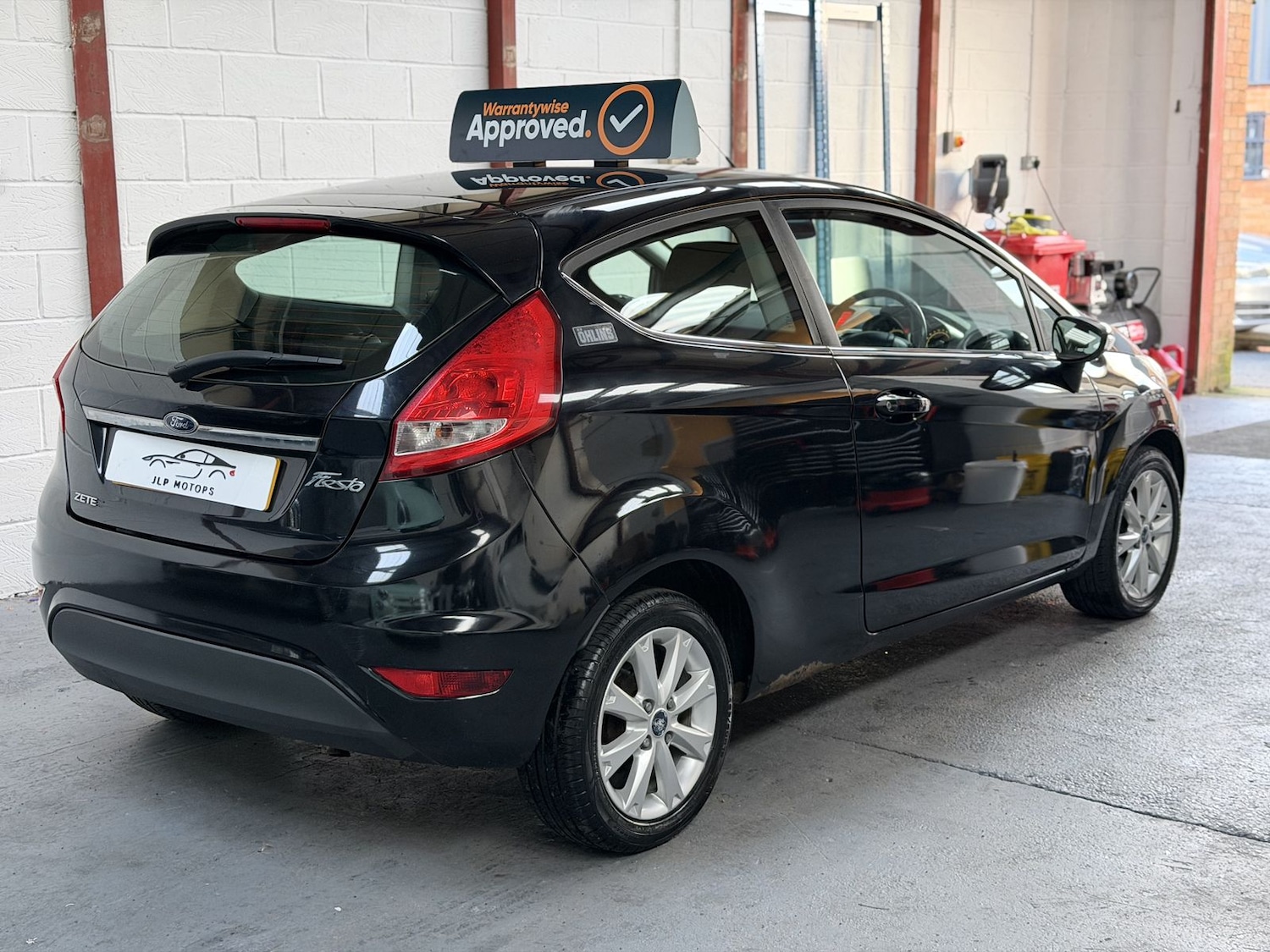 Used Ford Fiesta 2009 for sale - 77360667: Photo 4