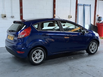 Used Ford Fiesta 2013 for sale - 77167360: Photo