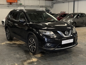 Used Nissan X-Trail 2017 for sale - 79363548: Photo
