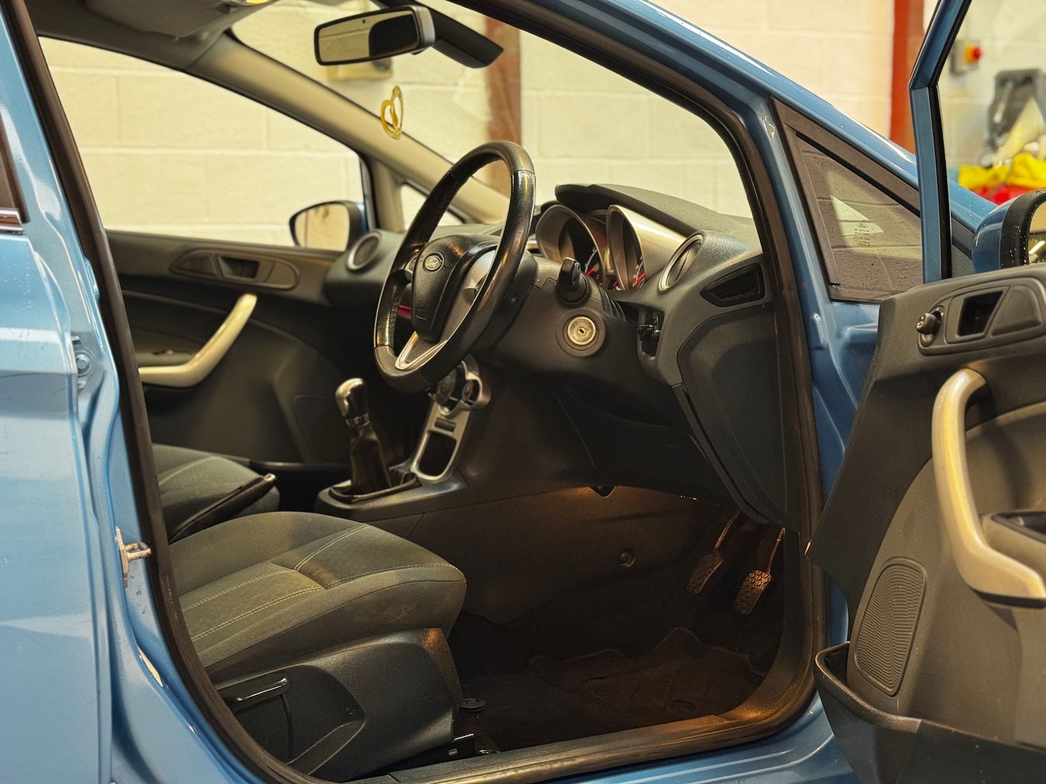 Used Ford Fiesta 2011 for sale - 76410437: Photo 7