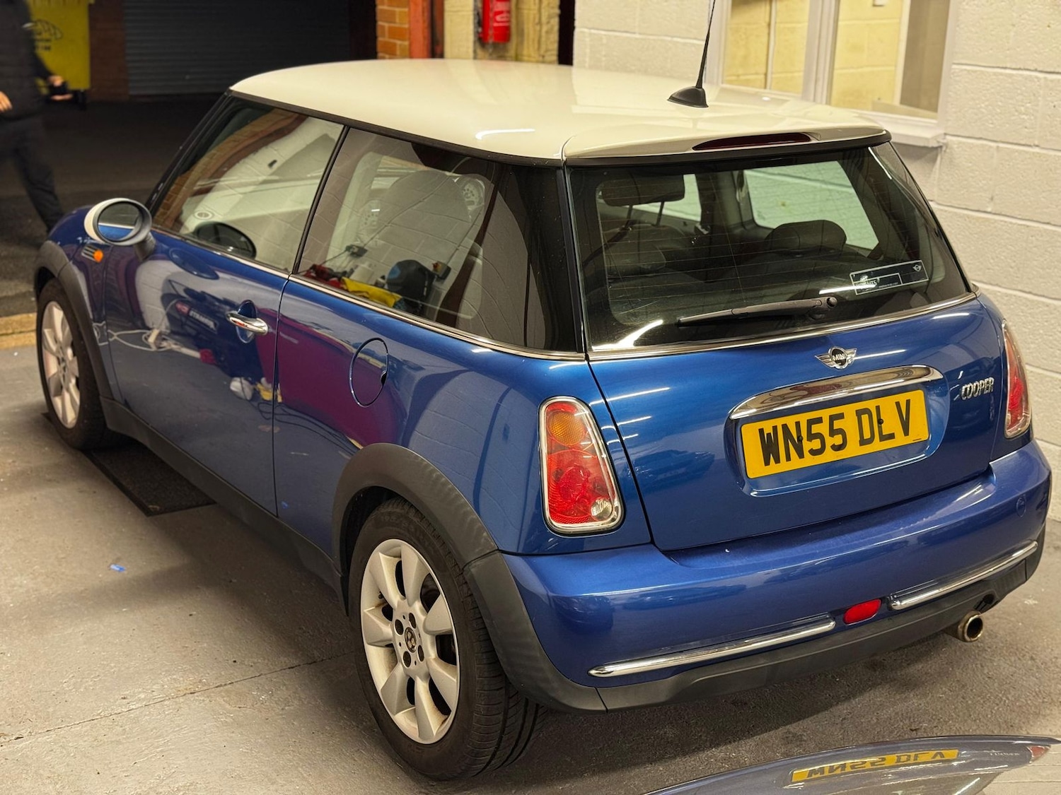 Used MINI Hatch 2005 for sale - 76217000: Photo 3