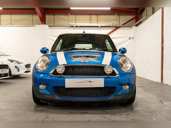 Used MINI Convertible 2010 for sale - 77269431: Photo