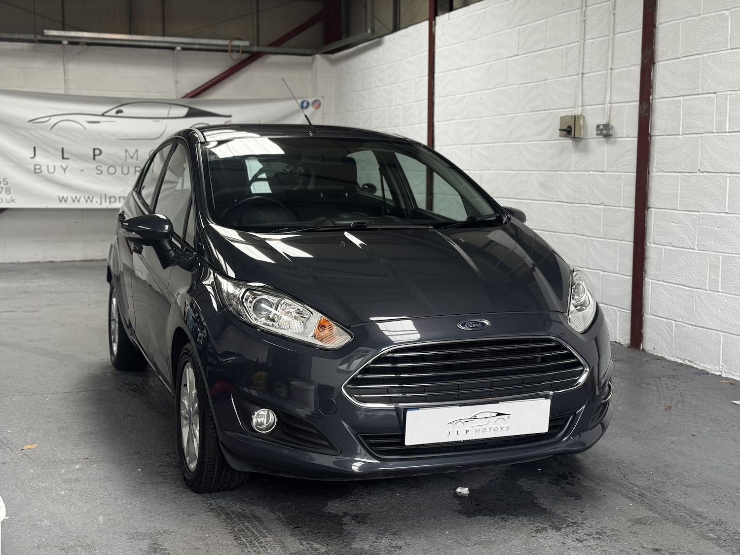 Used Ford Fiesta 2015 for sale - 76717529: Photo 1