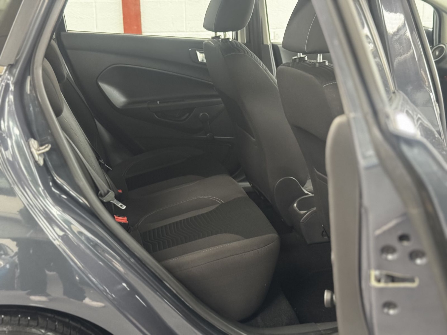 Used Ford Fiesta 2015 for sale - 76717529: Photo 8