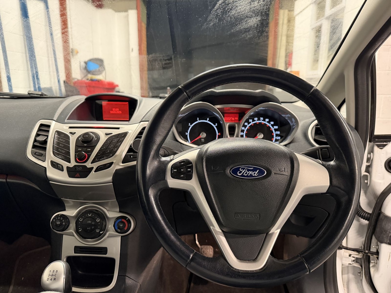 Used Ford Fiesta 2011 for sale - 77307793: Photo 6