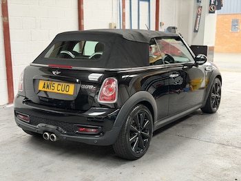 Used MINI Convertible 2015 for sale - 78982943: Photo