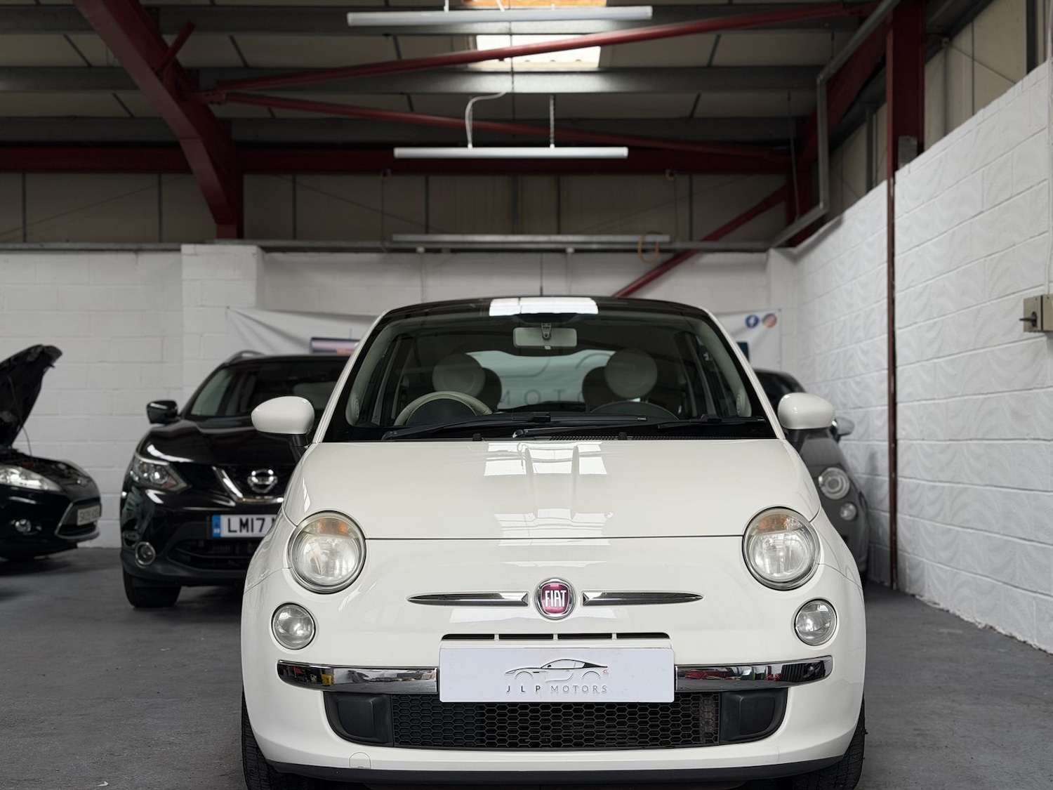 Used Fiat 500 2011 for sale - 77685845: Photo 2