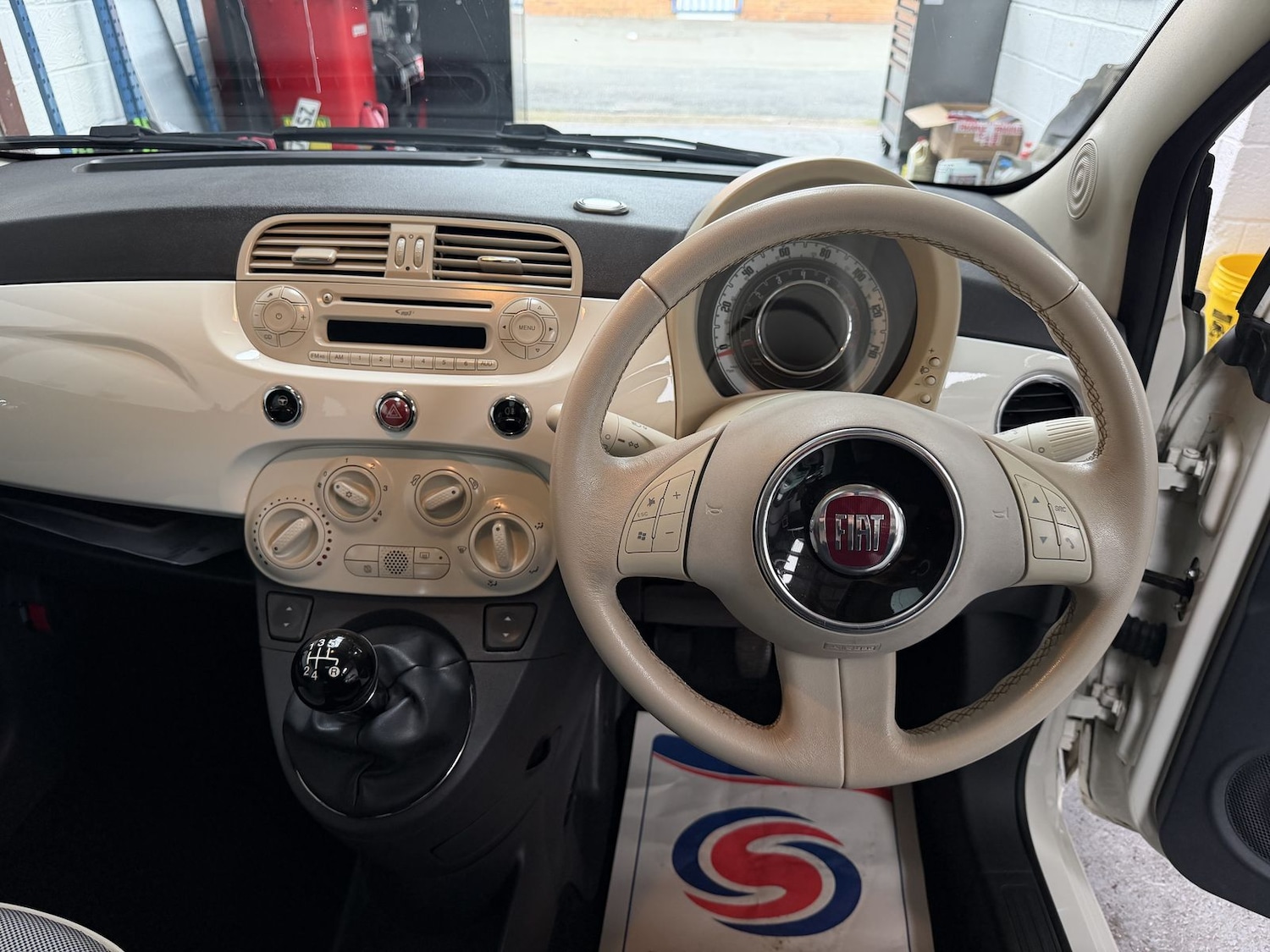 Used Fiat 500 2011 for sale - 77685845: Photo 9