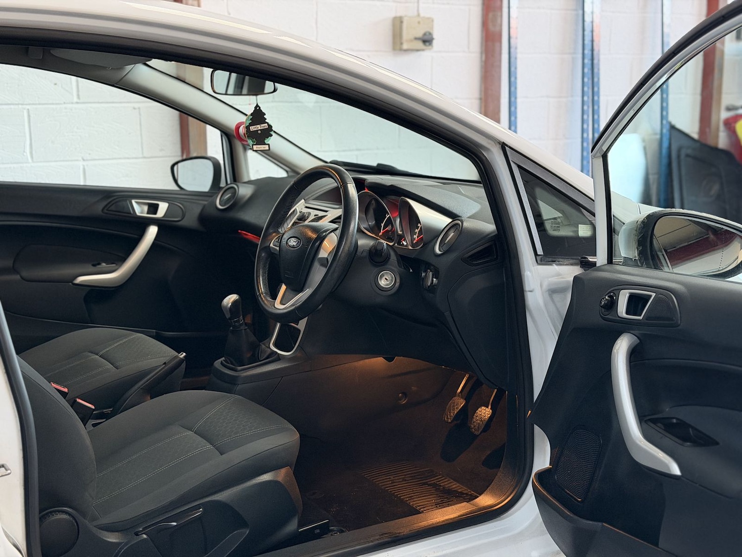 Used Ford Fiesta 2012 for sale - 77269478: Photo 7