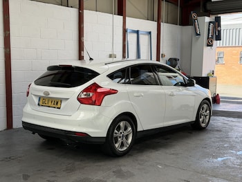 Used Ford Focus 2011 for sale - 77927550: Photo