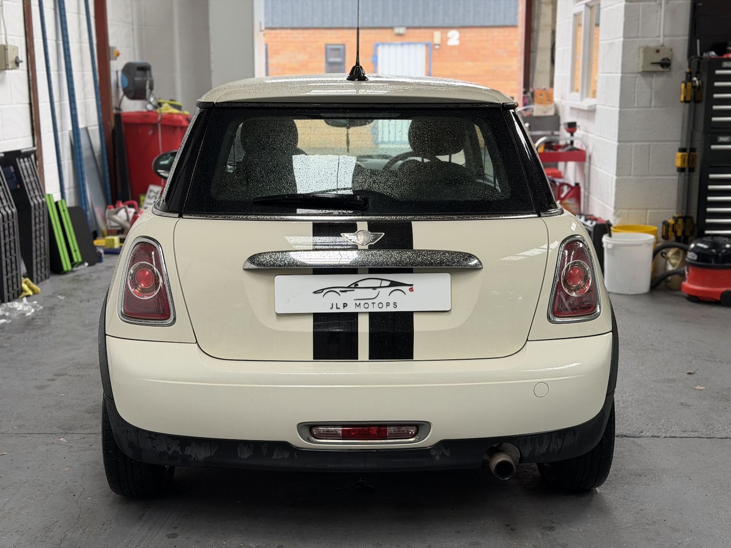 Used MINI Hatch 2011 for sale - 77428301: Photo 5