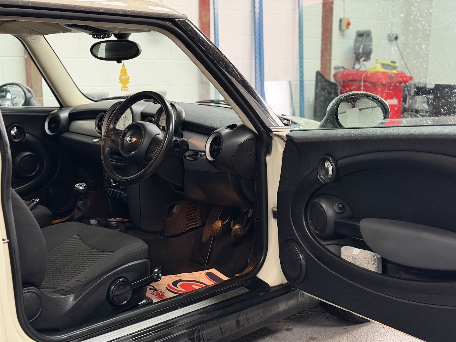 Used MINI Hatch 2011 for sale - 77428301: Photo 7