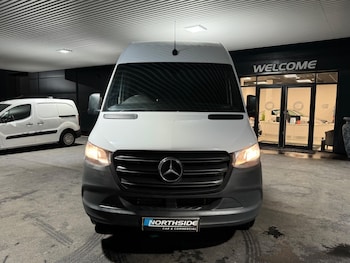 Used Mercedes-Benz Sprinter 2023 for sale - 76633122: Photo