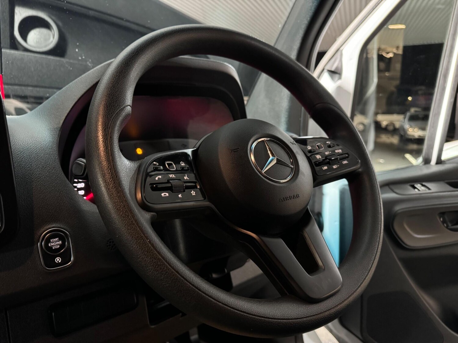 Used Mercedes-Benz Sprinter 2023 for sale - 76633122: Photo 40