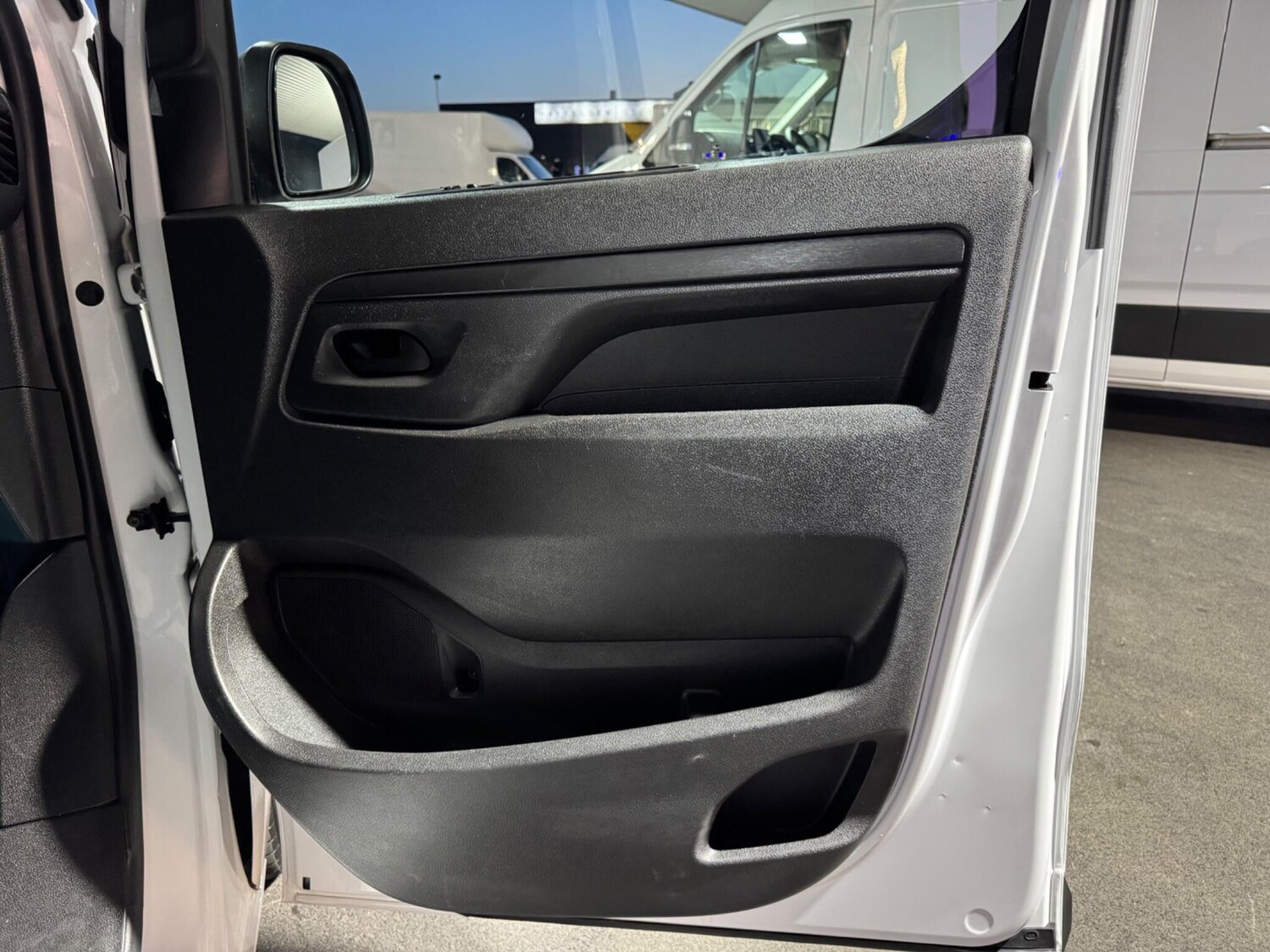 Used Peugeot Expert for sale - 77925238: Photo 32