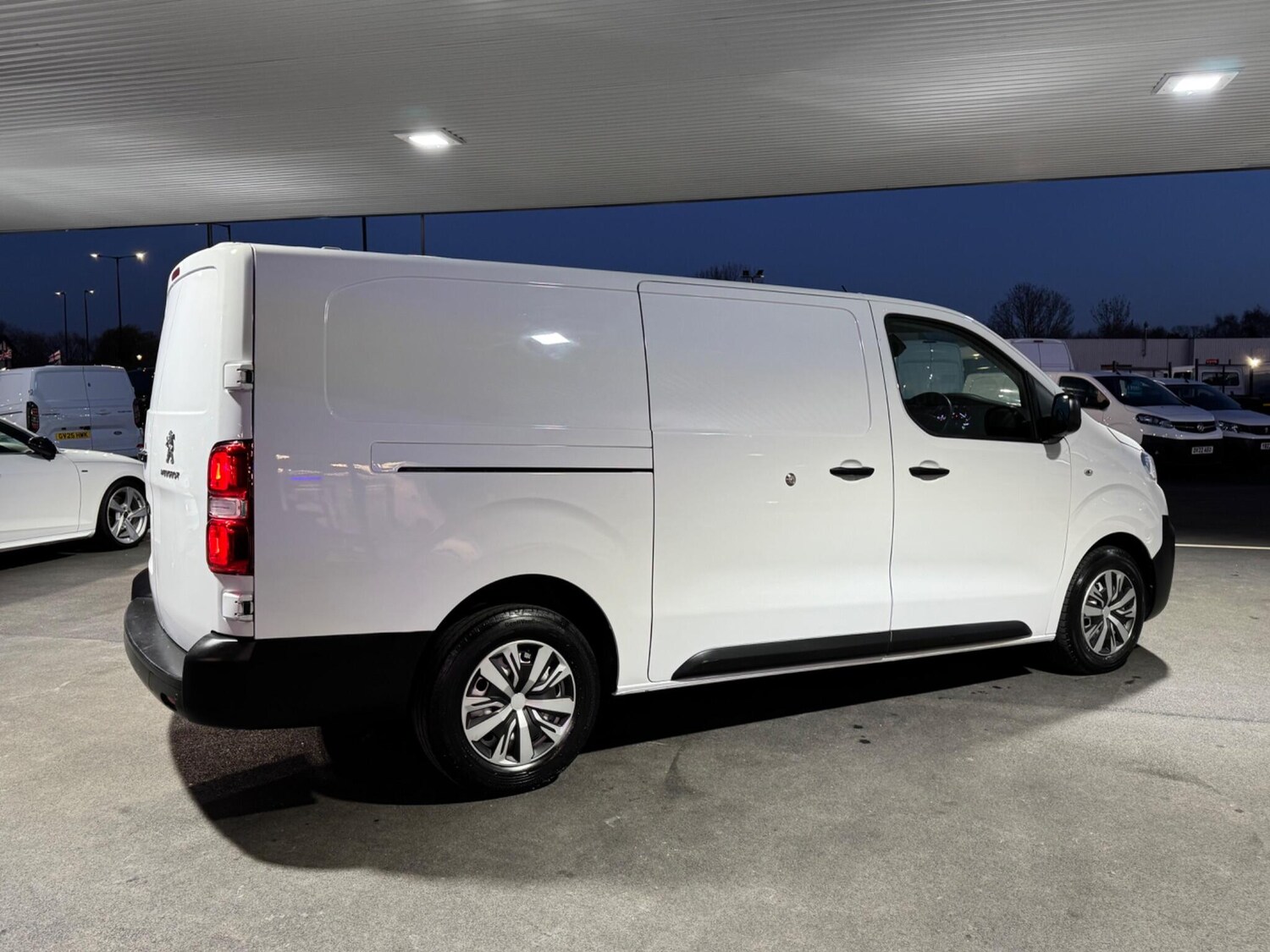 Used Peugeot Expert for sale - 77925238: Photo 9