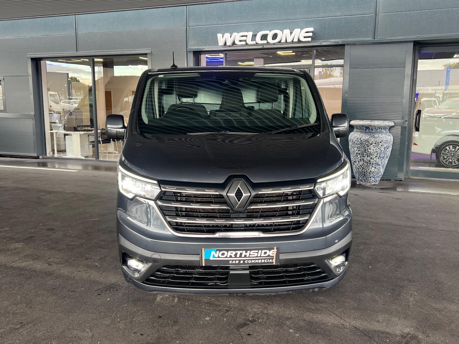Used Renault Trafic 2022 for sale - 76336692: Photo 2