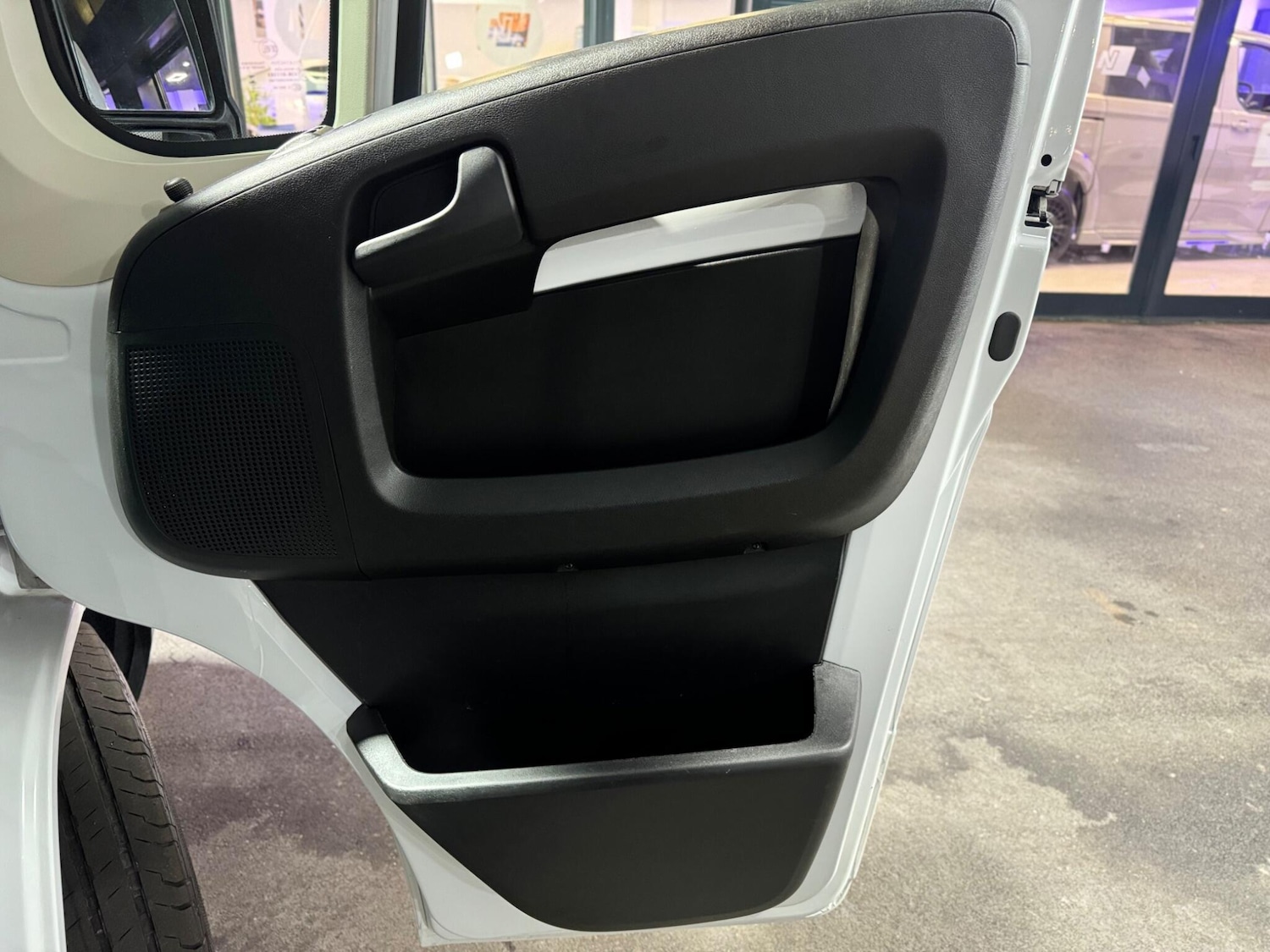 Used Citroen Relay 2024 for sale - 76912845: Photo 38