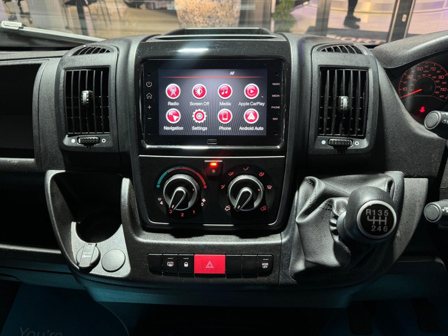 Used Citroen Relay 2024 for sale - 76912845: Photo 48