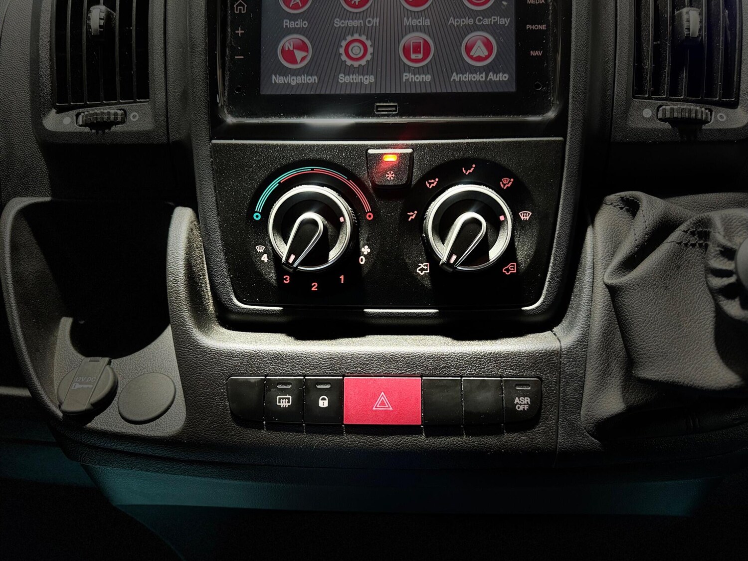 Used Citroen Relay 2024 for sale - 76912845: Photo 52