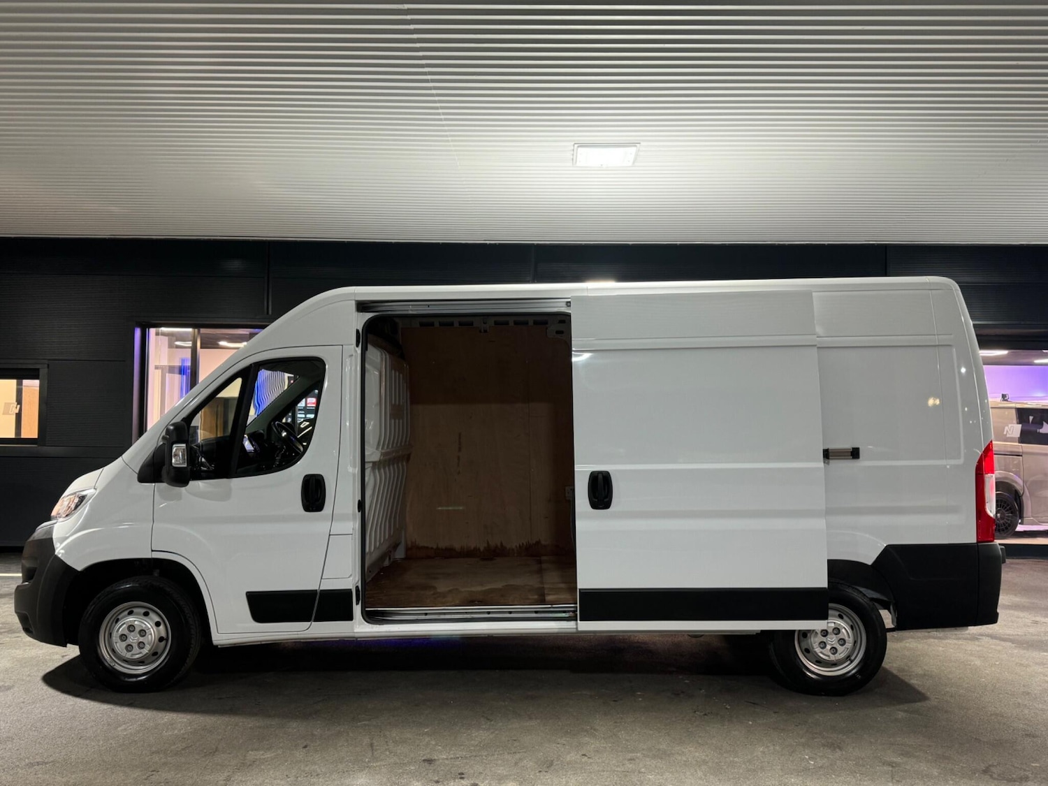 Used Citroen Relay 2024 for sale - 76912845: Photo 6