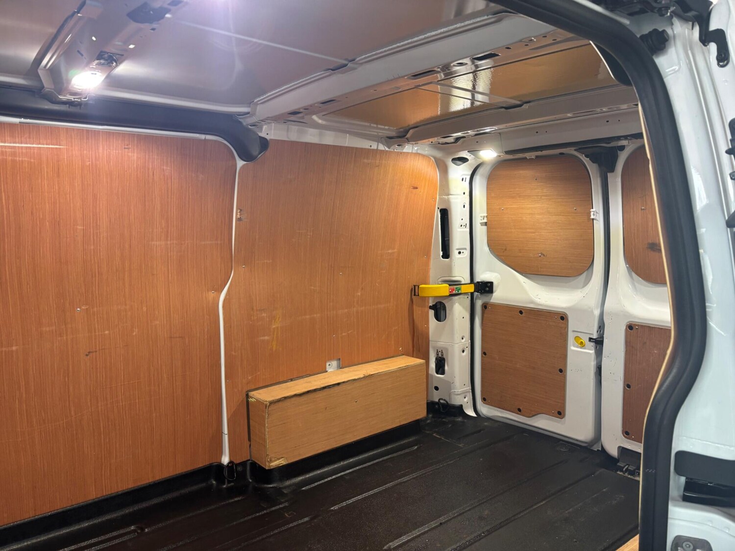 Used Ford Transit Custom 2022 for sale - 76138681: Photo 11