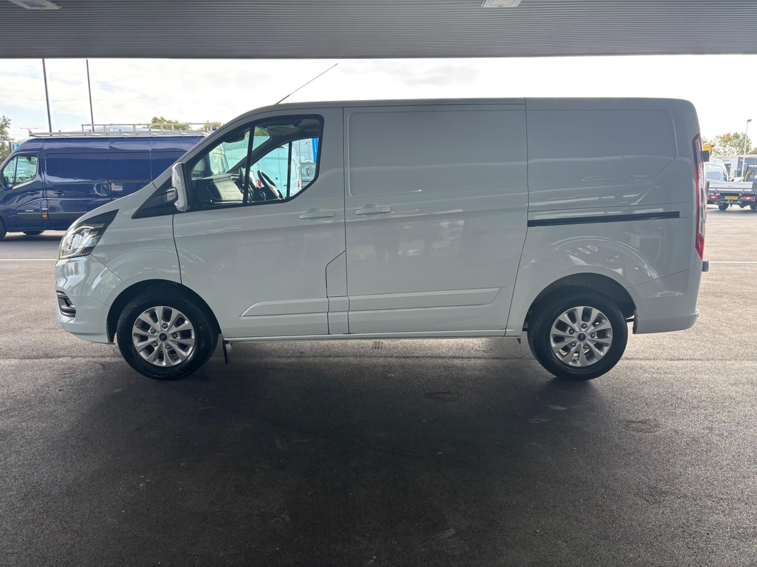 Used Ford Transit Custom 2022 for sale - 76138681: Photo 5