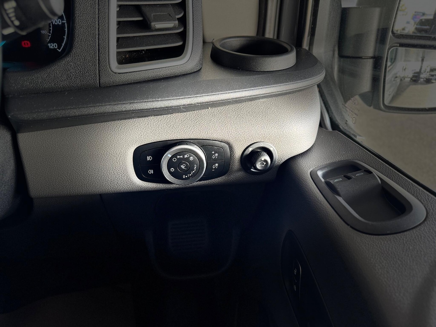 Used Ford Transit 2023 for sale - 76409540: Photo 48