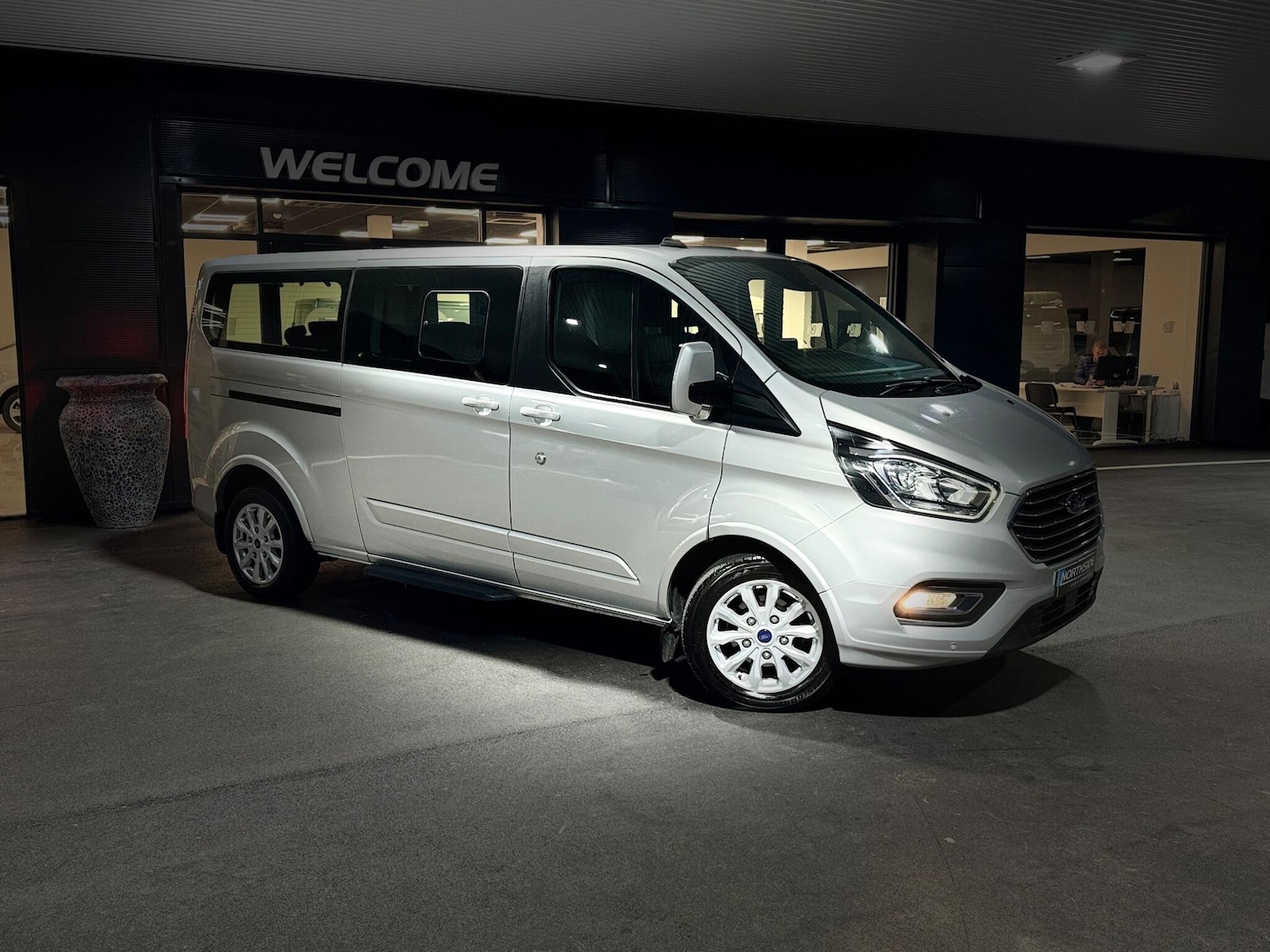 Used Ford Tourneo Custom 2022 for sale - 76512571: Photo 11