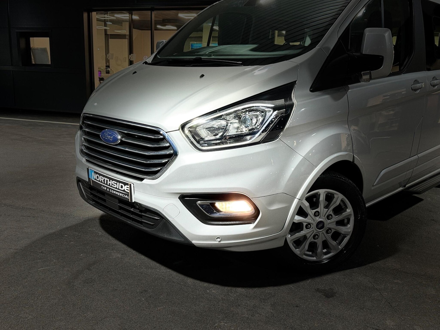 Used Ford Tourneo Custom 2022 for sale - 76512571: Photo 16