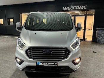 Used Ford Tourneo Custom 2022 for sale - 76512571: Photo