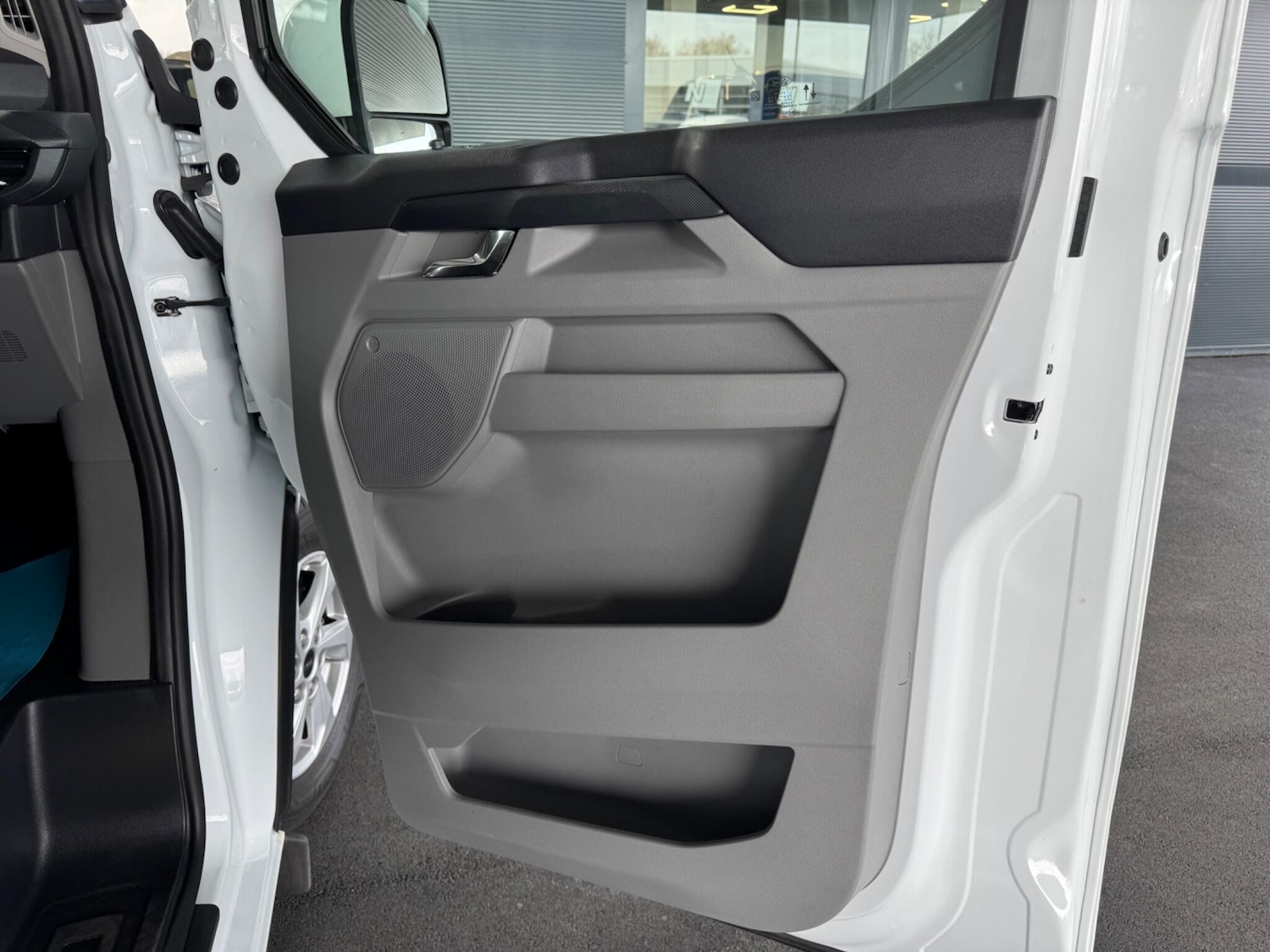 Used Ford Transit Custom 2025 for sale - 77853734: Photo 37