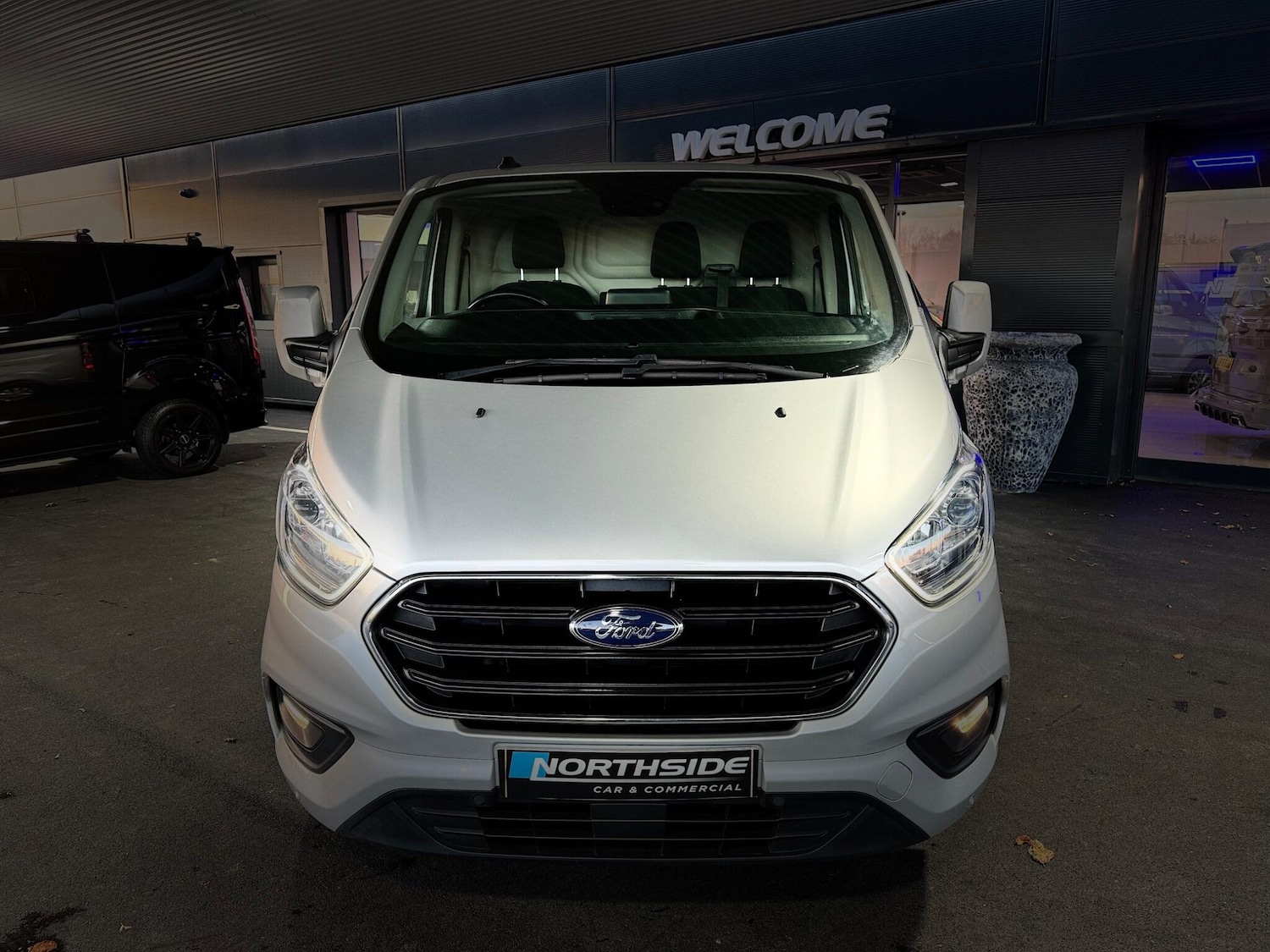 Used Ford Transit Custom 2021 for sale - 76645256: Photo 2