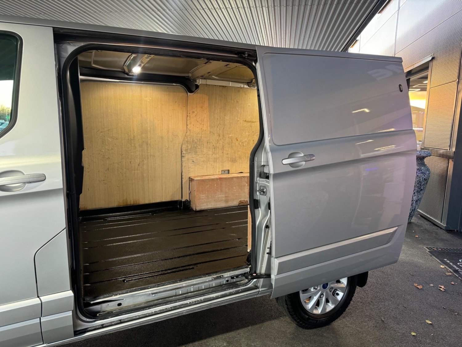 Used Ford Transit Custom 2021 for sale - 76645256: Photo 23