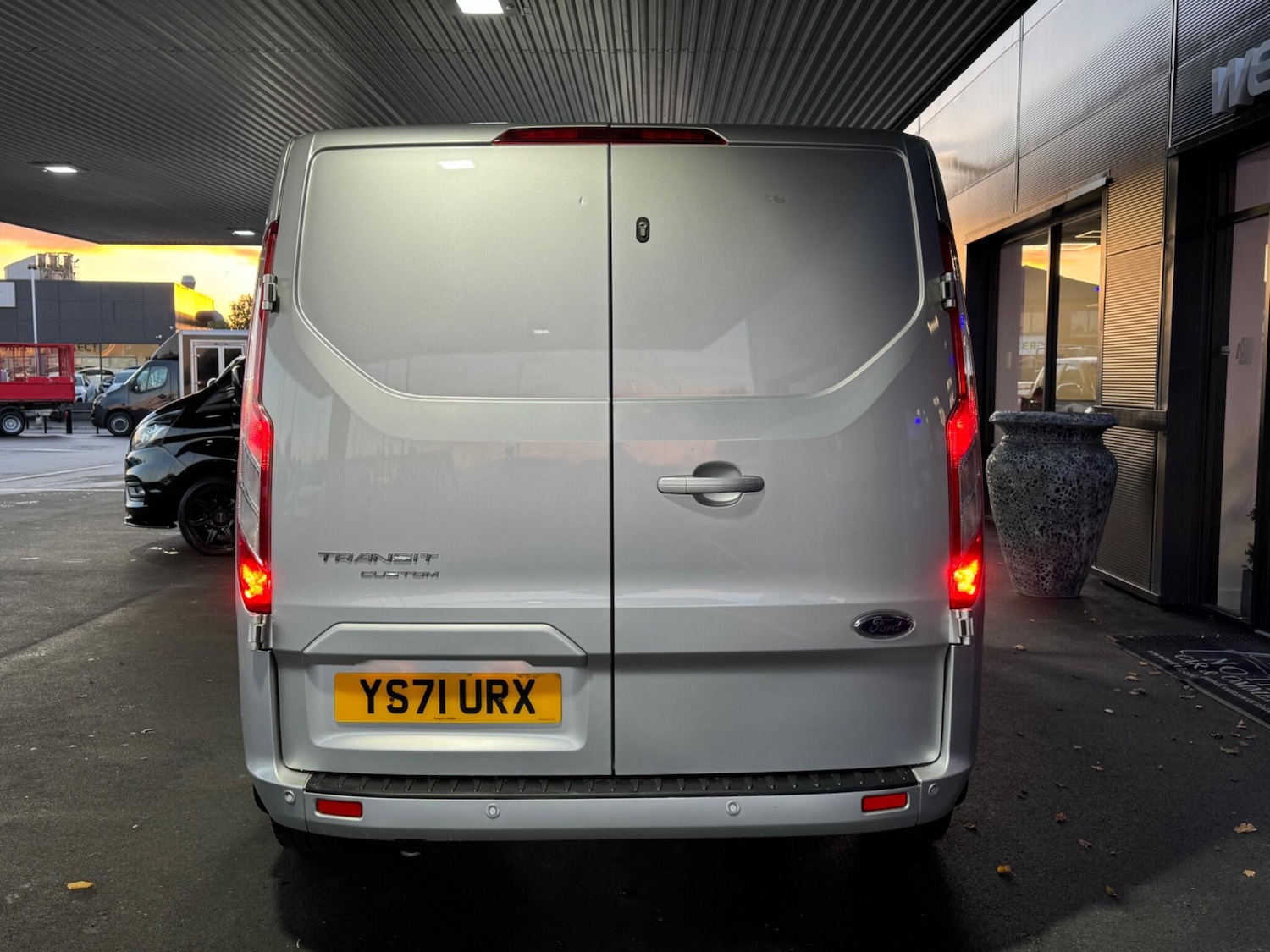 Used Ford Transit Custom 2021 for sale - 76645256: Photo 9