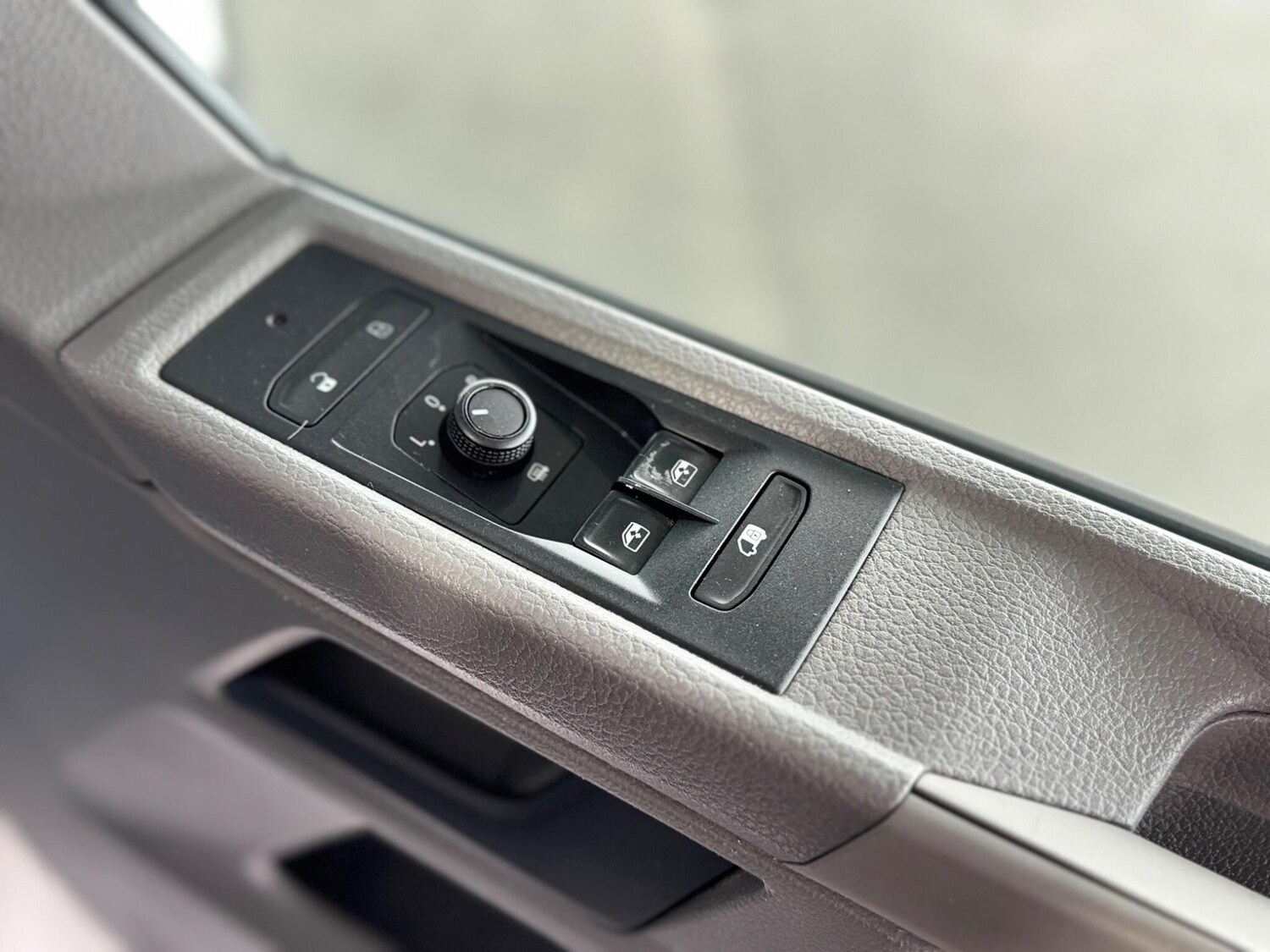 Used Volkswagen Transporter for sale - 78099955: Photo 36