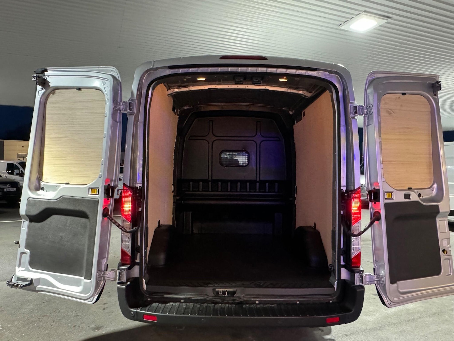 Used Ford Transit 2024 for sale - 77585847: Photo 18