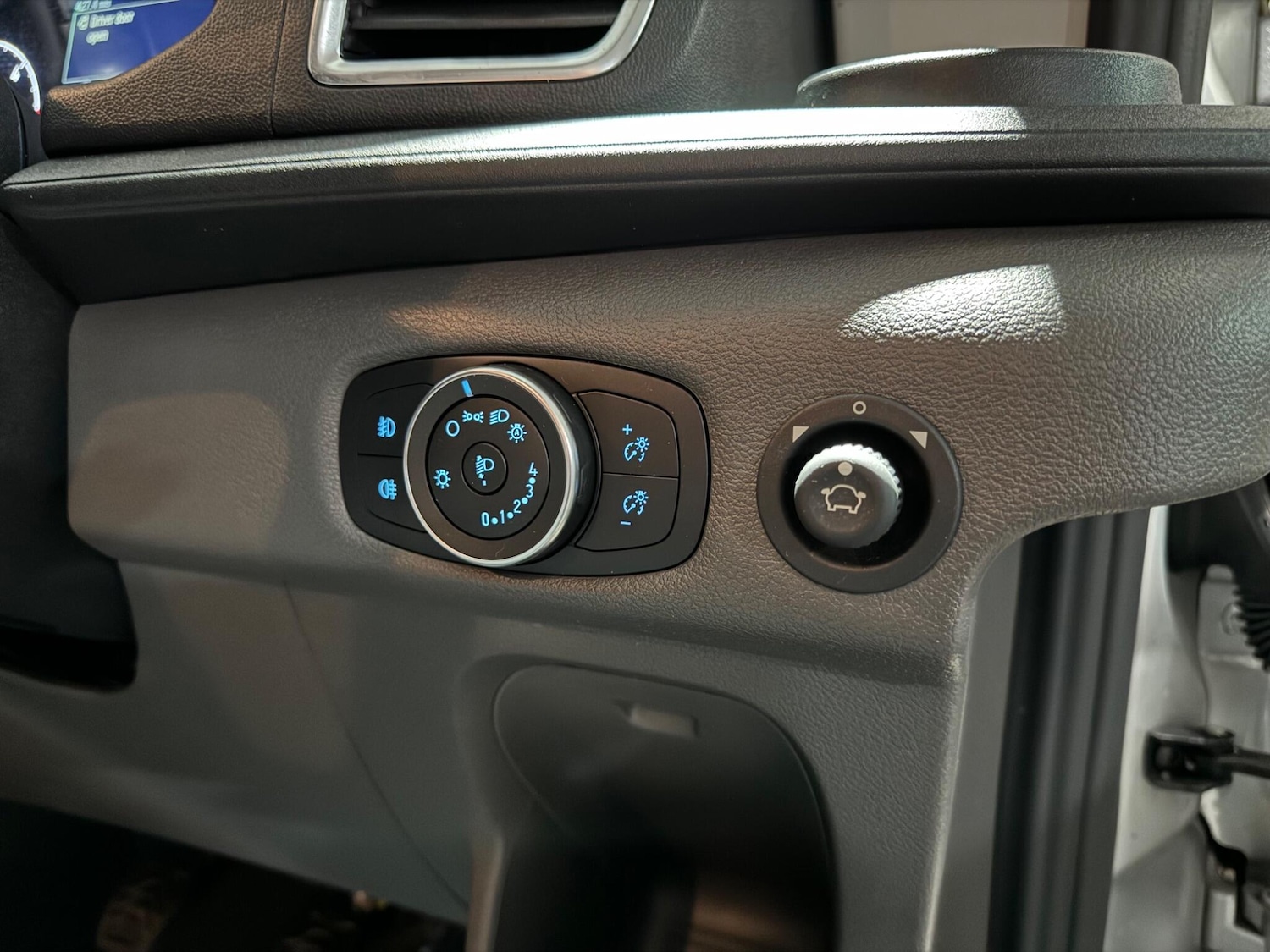 Used Ford Transit 2024 for sale - 77585847: Photo 38