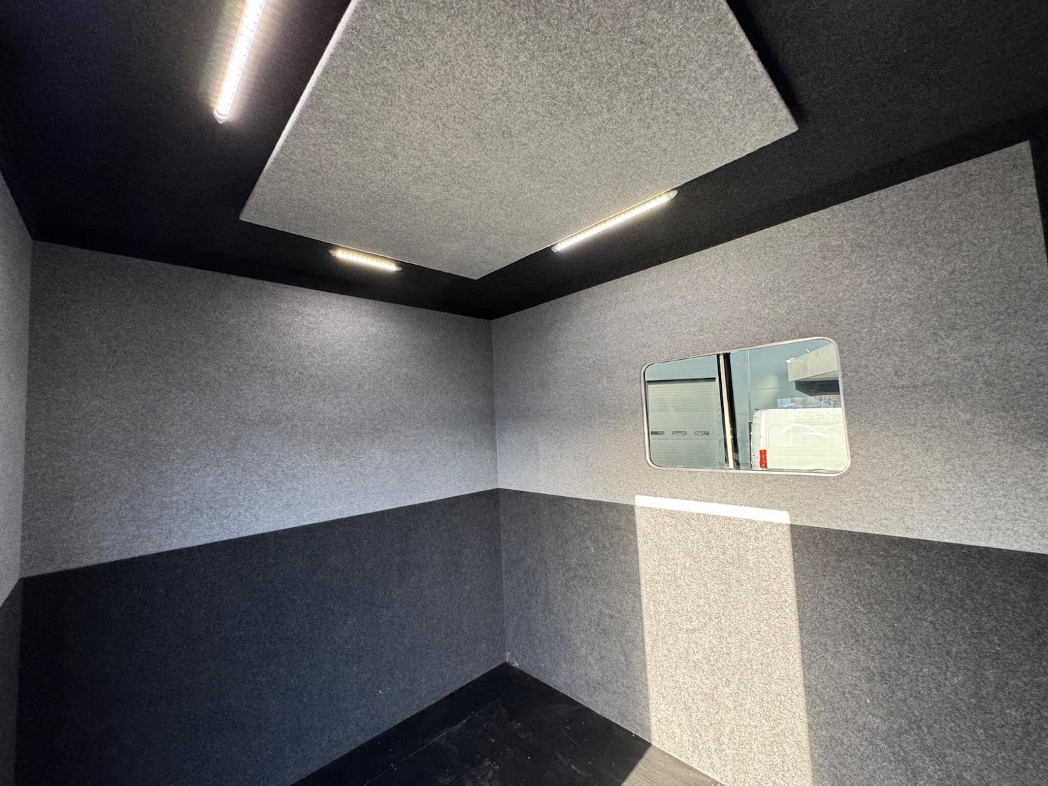 Used Iveco Daily 2018 for sale - 76936406: Photo 37