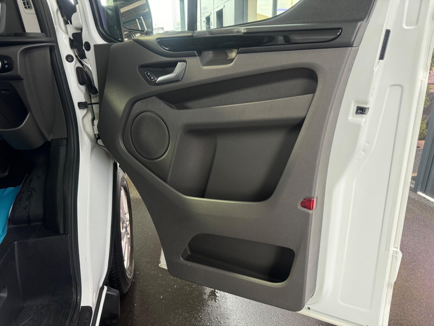 Used Ford Transit Custom 2022 for sale - 77549376: Photo 34