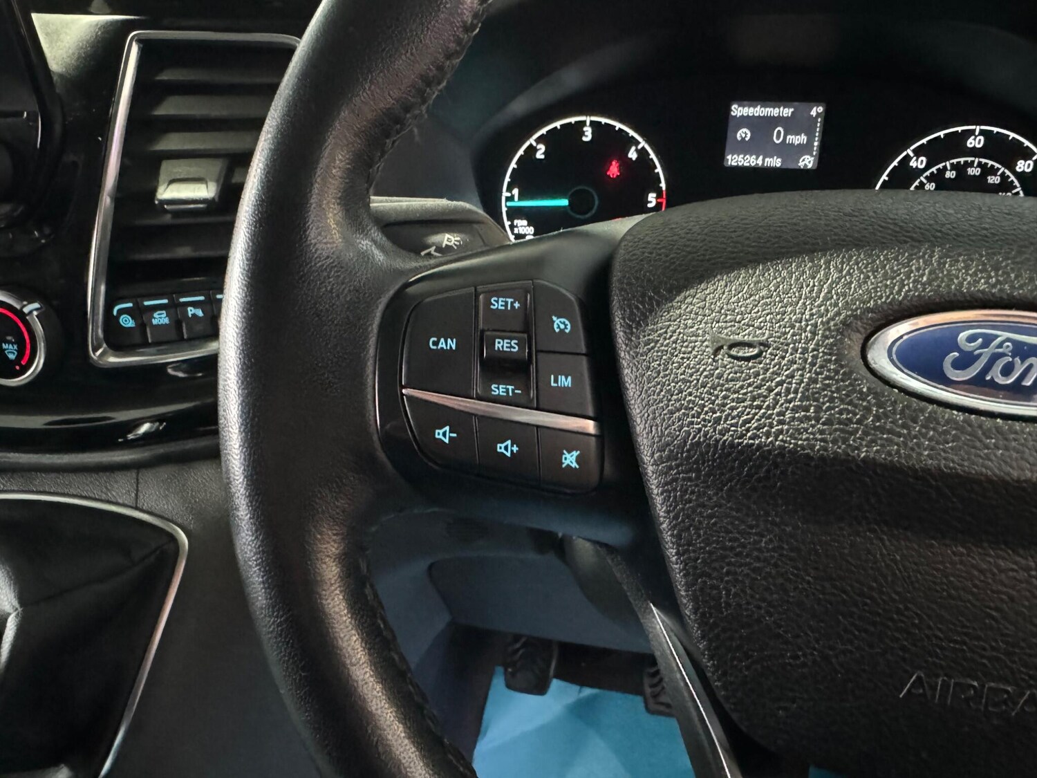 Used Ford Transit Custom 2022 for sale - 77549376: Photo 38